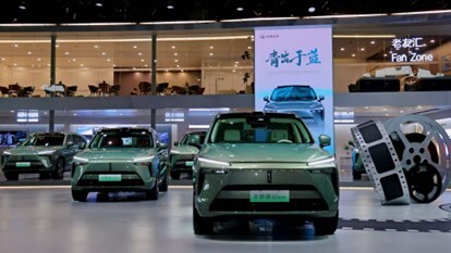 長城汽車攜全新藍山亮相展臺,全場景NOA全國開城