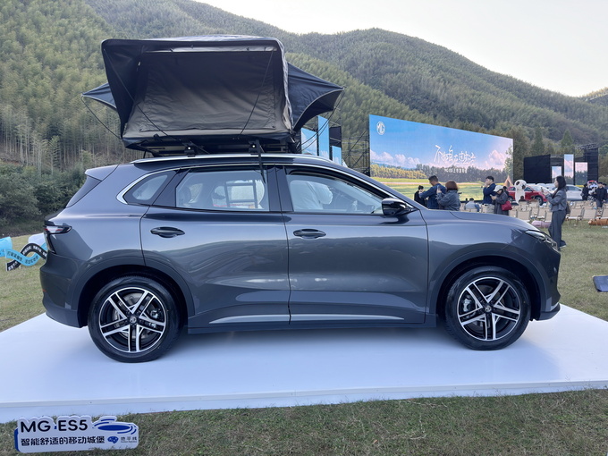 全球標準純電后驅SUV MG ES5開賣 主打大空間 不暈車 寵物愿意坐
